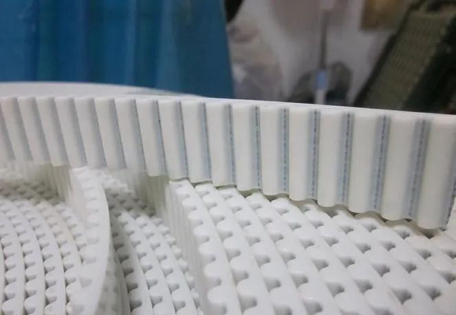 【聚氨酯膠粘劑】新品接連問世，市場前景廣闊