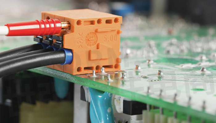 【PCB接線端子密封膠】研泰助力保障設備長期穩定運行